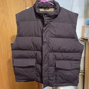 Cable’s Premier Northern Goose Down Vest Men's XL Brown Puffer Vest 🏔️ $50 OBO🏔️